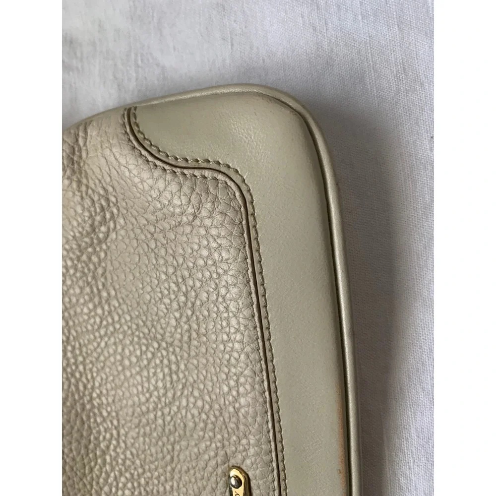 Burberry Cream Pebbled Calf Leather Crossbody Bag Tassel Gold Hardware #611